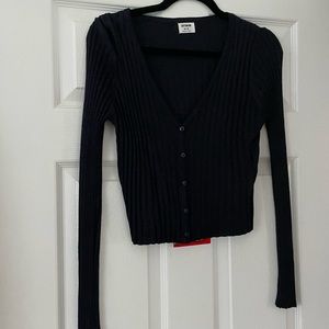 Navy button up cropped long sleeve